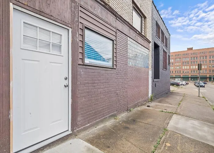 Apartment Trendy & Hip South Side Walk To Downtown *